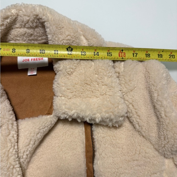 ✨Host Pick✨ 🤎🐻 Joe Fresh Women's Faux Tan Teddy Jacket Size Medium - Picture 16 of 17